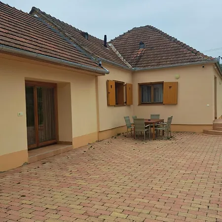 Szoloskert Vendeghaz Gasthof