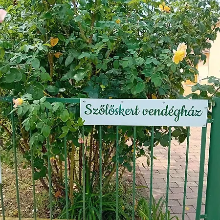 Gasthof Szoloskert Vendeghaz